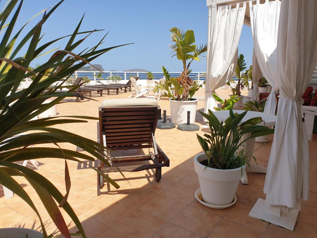 Hotel Boutique Las Arenas Es Canar  Exterior photo