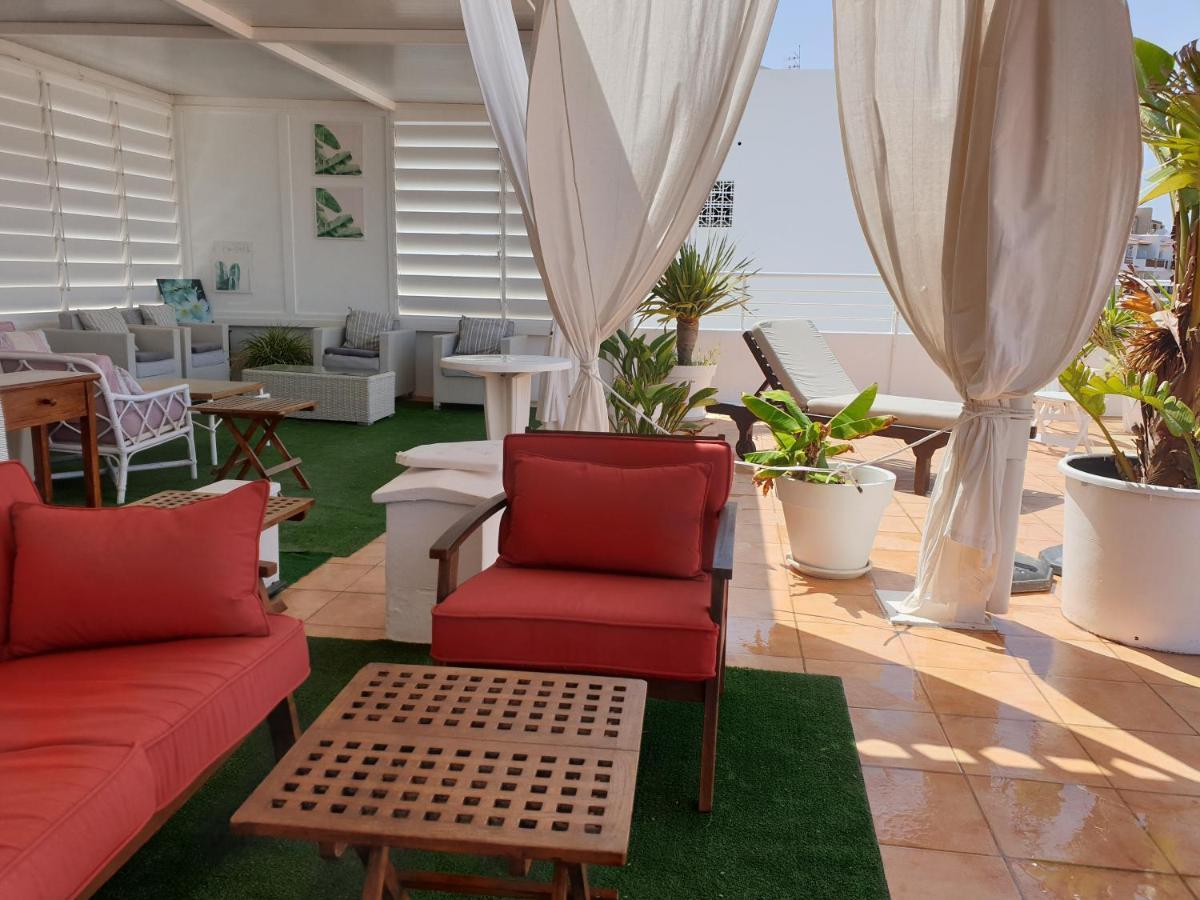 Hotel Boutique Las Arenas Es Canar  Exterior photo