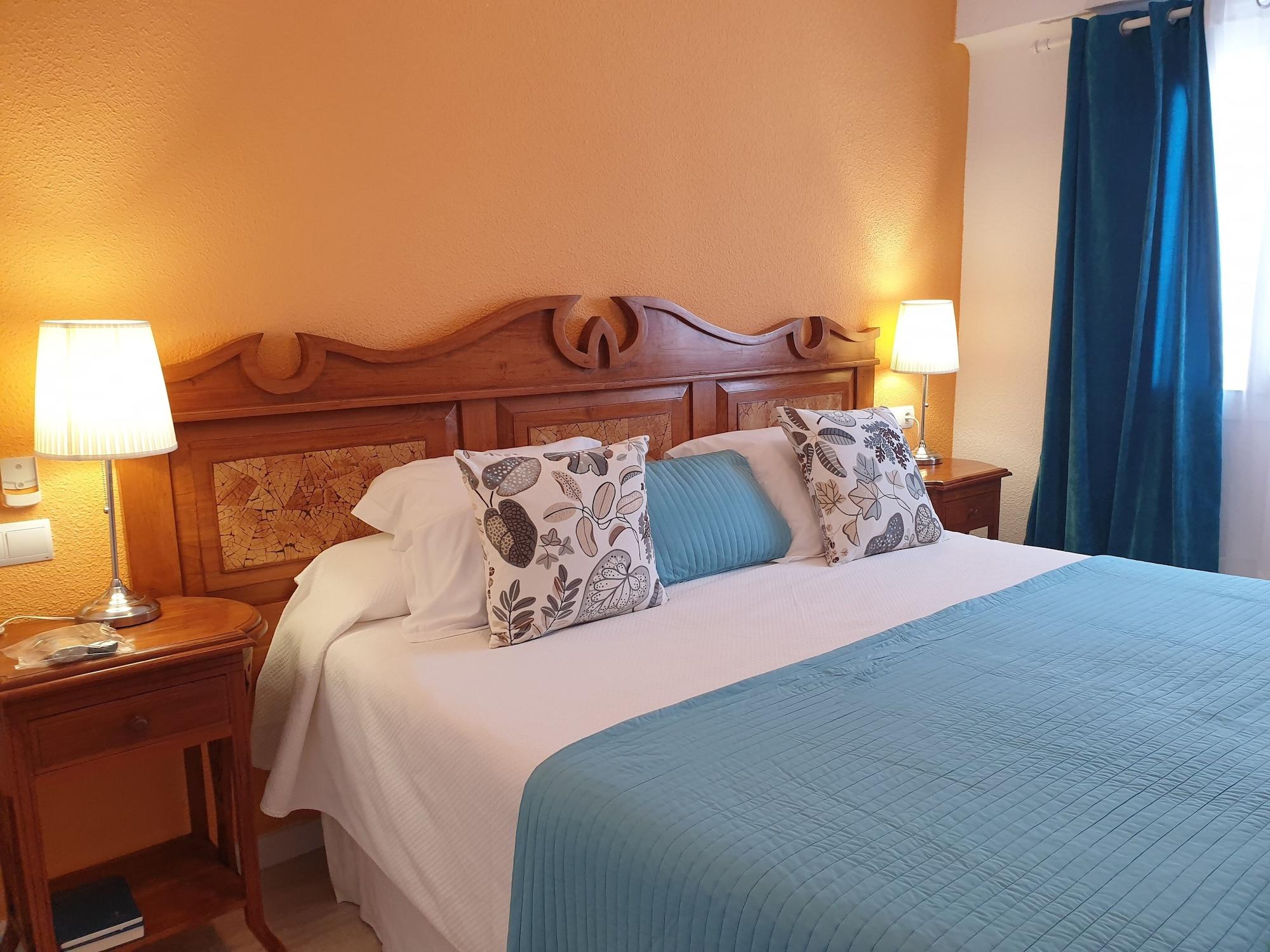 Hotel Boutique Las Arenas Es Canar  Exterior photo