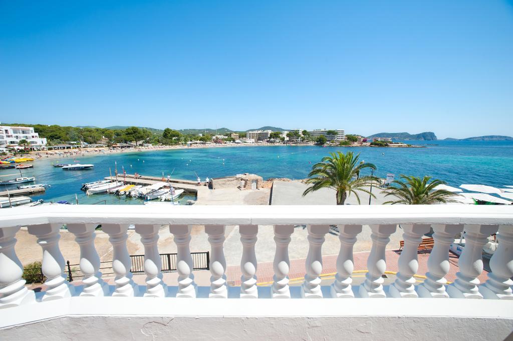 Hotel Boutique Las Arenas Es Canar  Exterior photo