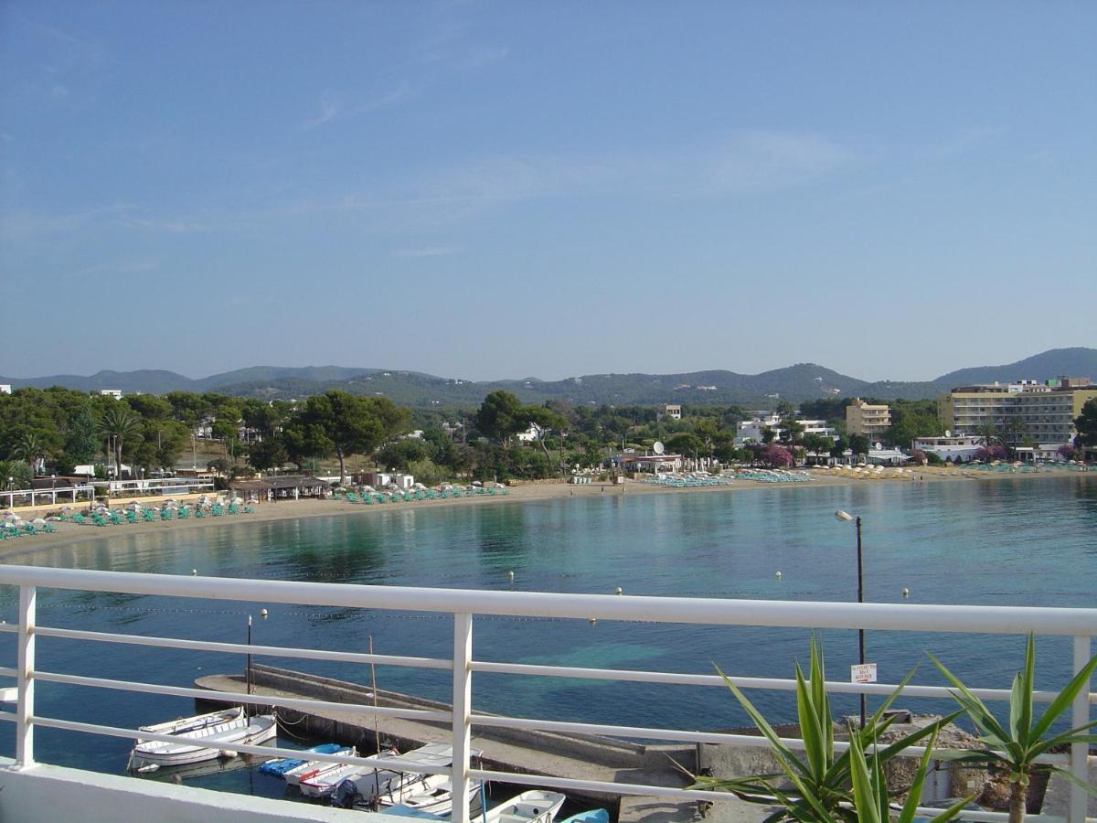 Hotel Boutique Las Arenas Es Canar  Exterior photo